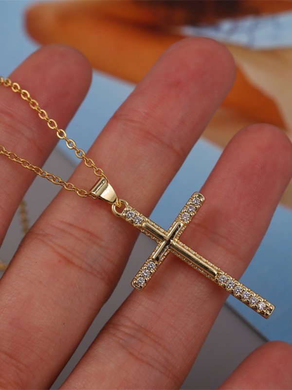 Fashionable and personalized hip-hop electroplated micropaved zirconia cross pendant necklace