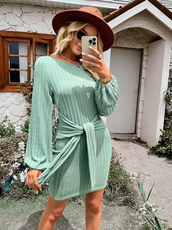 Women’s Round Neck Long Sleeve Waist Slim Dress